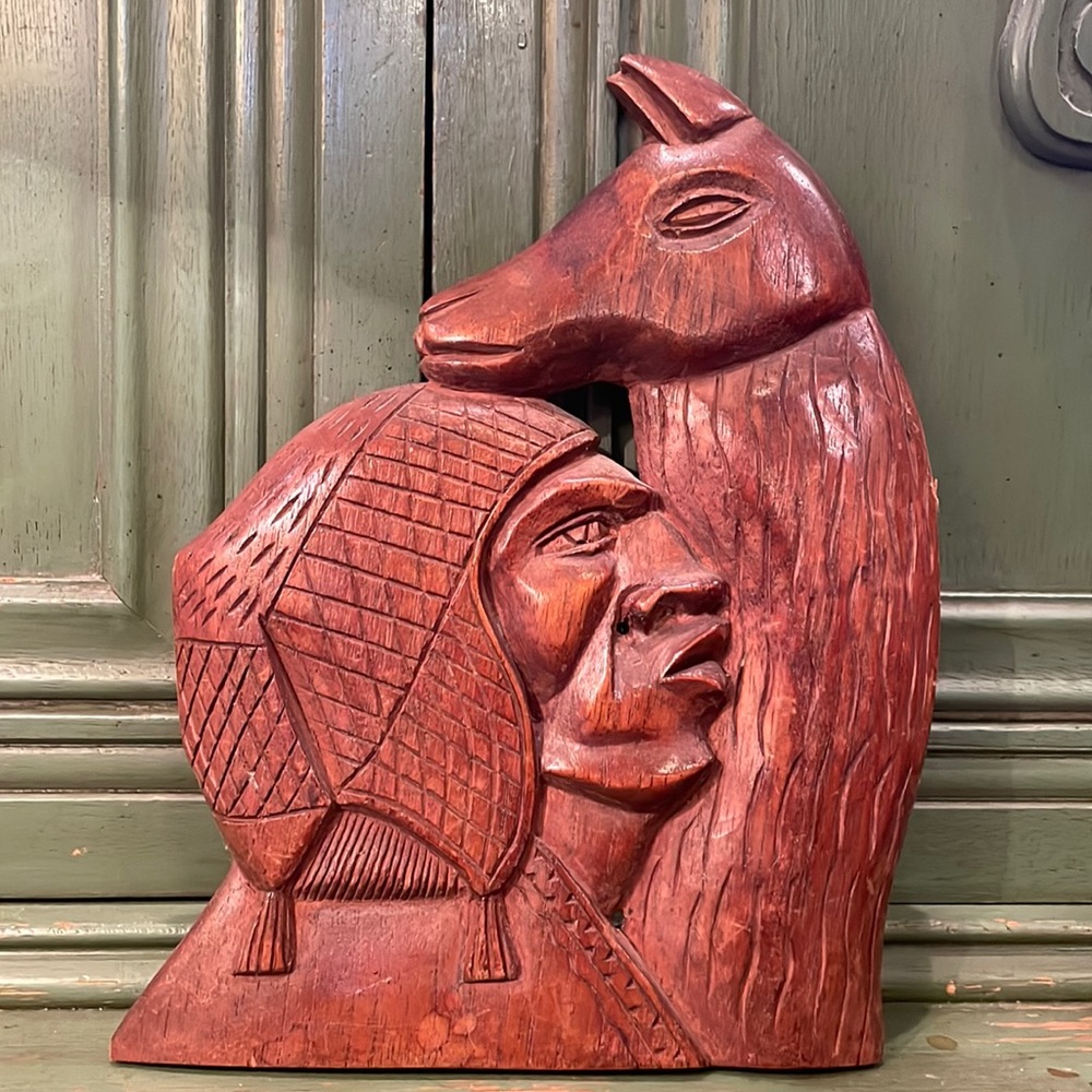 #504 Vintage Wall plaque